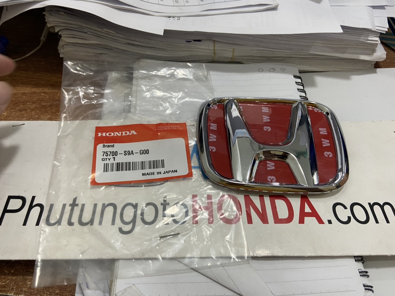 Lô gô trước xe Honda Civic 2006-2008